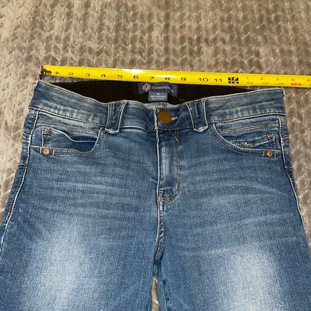 Democracy “Ab”solution Jeans.  Size 8. Light. Wash.‎  Skinny Jeans. - Picture 9 of 11